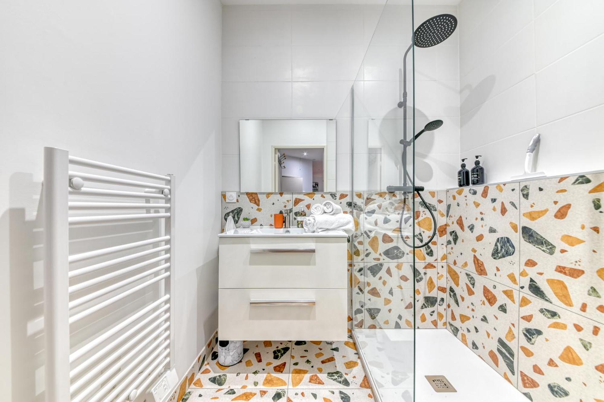 L'Escale Balzac Apartment Villeurbanne Ngoại thất bức ảnh